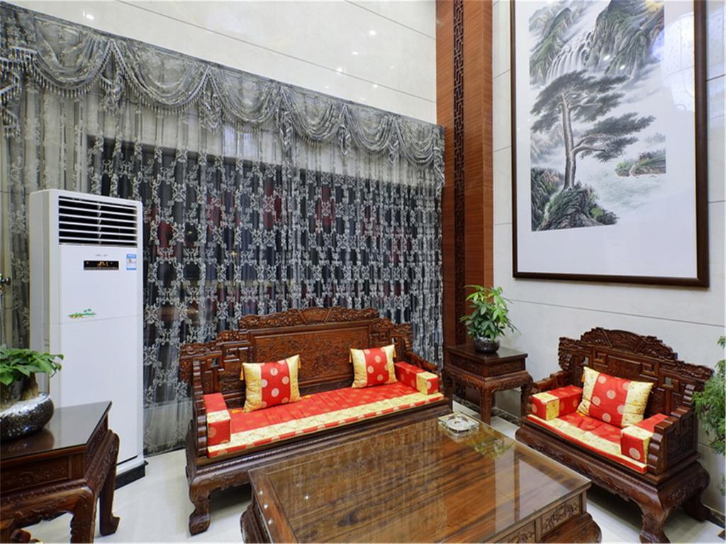 Fucheng Business Hotel Canton Esterno foto